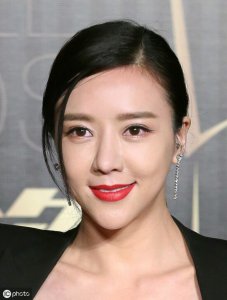 ​周韦彤被多少人上过_周韦彤被性侵视频是什么鬼