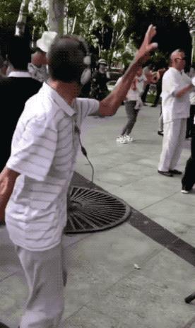 12.gif