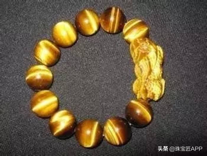 虎眼石手串价格及图片（真正虎眼石手串多少钱）