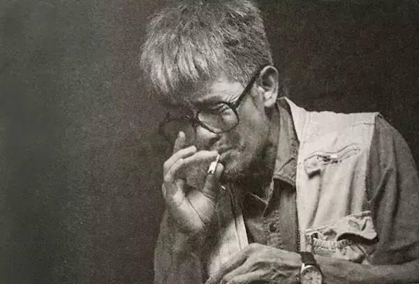 别再用“三级片”肤浅地定义这部金像奖最佳电影！