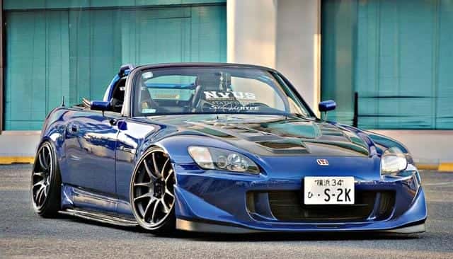 阿布扎比蓝来历（揭晓阿布扎比国度及城市详情）