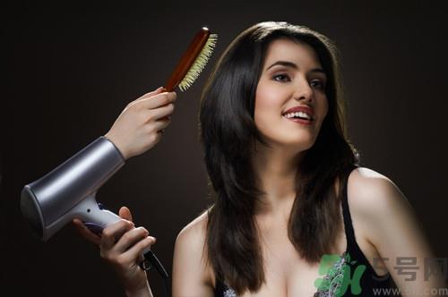 经期能做头发吗?经期做头发有什么危害 经期能做头发吗?经期做头发有什么危害