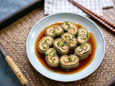 ​鸡肉卷的做法(香蕉鸡肉卷的做法)