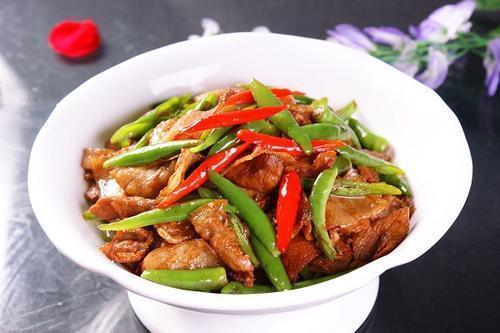 教你做正宗湖南美食辣椒炒肉,肉质不柴,辣椒入味,下饭