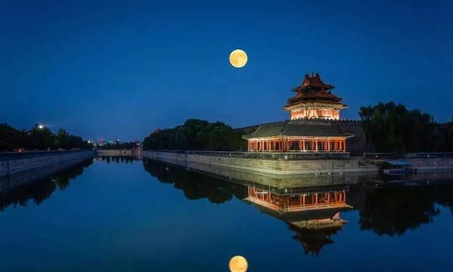 形容时间很短的词语,一寸光阴一寸金,寸金难买寸光阴的完整诗句是什么?图5