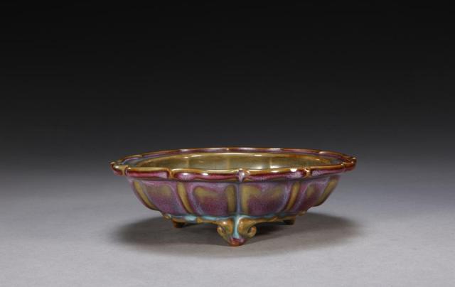 钧窑瓷器怎么看出真假(钧窑瓷器鉴定指南)(1)