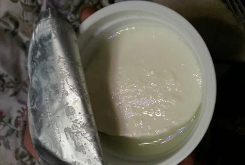 酸奶做成豆腐脑状,是不是坏了