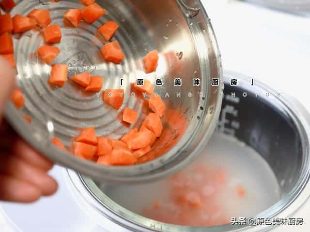 美的电饭煲煮粥使用说明(美的电饭煲煮粥和稀饭)