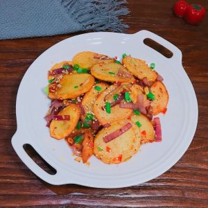 干锅土豆片:外焦里嫩,香辣过瘾,超级好吃又下饭