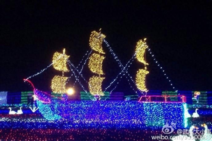 美爆了!不用去北上广 武威的摩天轮也