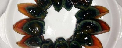 ​松花蛋可以和牛奶一起吃吗