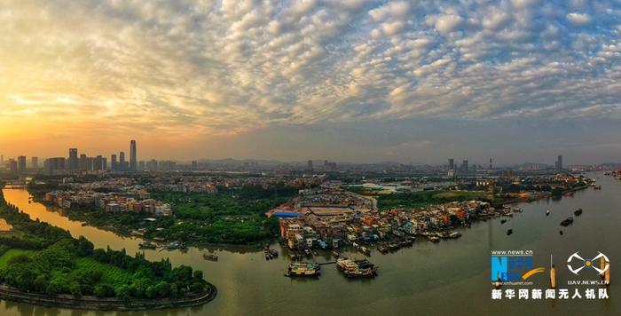 航拍渔民新村 城市里闹中取静