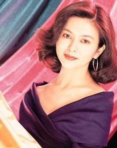 一组关之琳旧照,年轻时的关之琳太美太迷人!