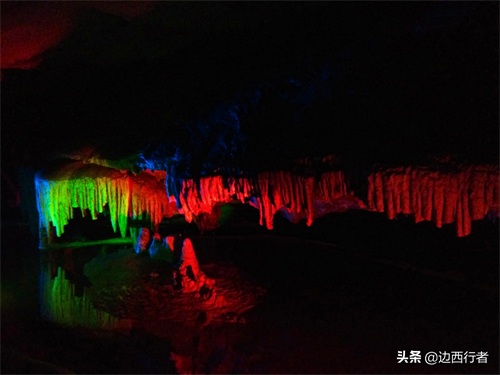 恩施不仅有个超级大的腾龙洞,很多人不知道还有一座洞穴叫龙鳞宫