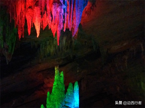 恩施不仅有个超级大的腾龙洞,很多人不知道还有一座洞穴叫龙鳞宫