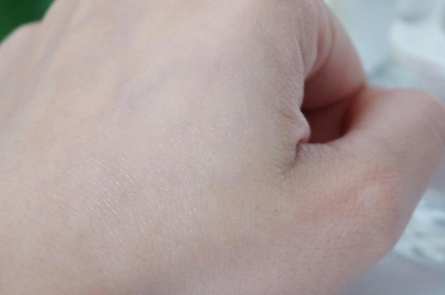 雅诗敦全效身体乳（雅诗敦童颜系列）(8)