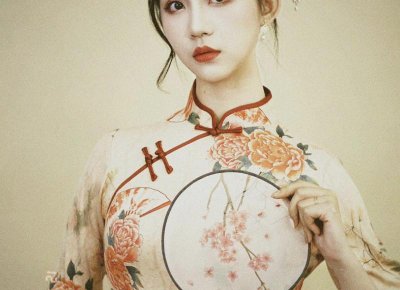 ​给小三的钱能要回去吗，原配怎么追回给小三的钱