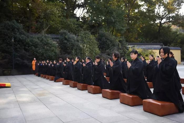 南京栖霞寺征集100位女众短期出家,21天食宿全免,无需剃度!