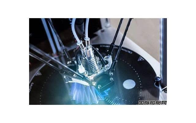 丈夫无底线帮助女同学,妻子不满却遭丈夫怒怼:她能做的你做不到 丈夫无底线帮助女同学,妻子不满却遭丈夫怒怼:她能做的你做不到