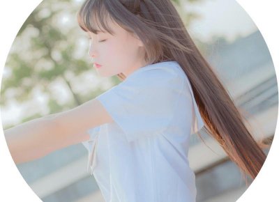 ​湖北一男子娶外国媳妇，颜值不输国内女生：女生也要睁眼看世界