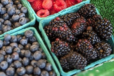 ​桑葚清洗有讲究，切忌只用清水，水中多加2样，洗得干净无虫卵