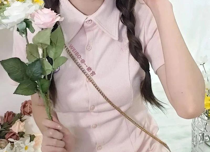 男生偷瞄我是喜欢我吗 男生偷瞄我是喜欢我吗