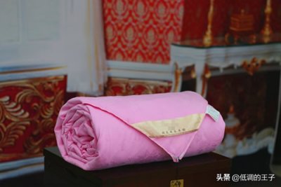 ​蚕丝被如何清洗？困惑了好多年的问题终于找到答案了，很实用