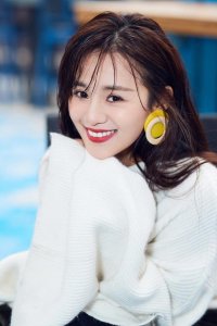 ​一组安悦溪美照，清纯靓丽，甜美可人！