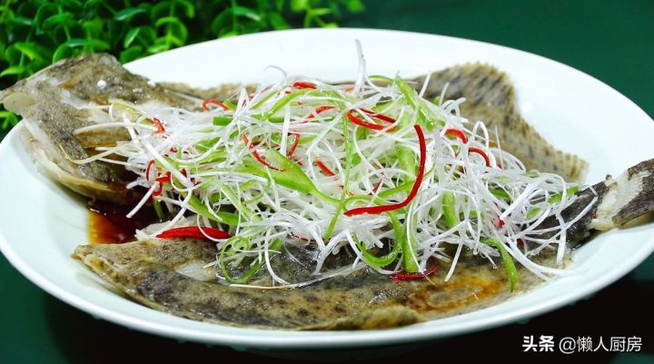 多宝鱼的做法 最正宗的做法（家庭版多宝鱼的做法）