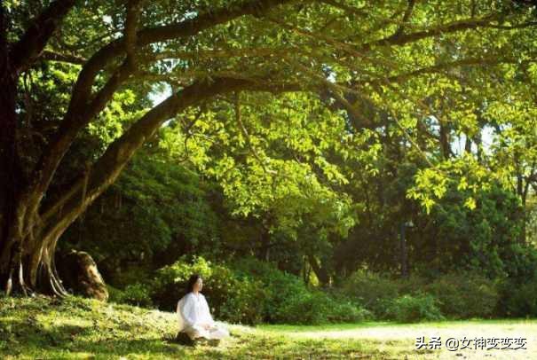 10秒快速入睡小窍门（3个小技巧助你快速入眠）