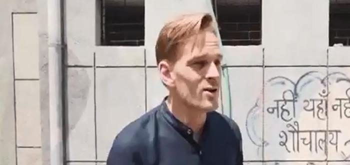 美国游客评价亚洲厕所：印度脏乱差，日本的干净，中国是这4个字