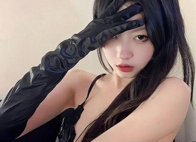 ​男朋友在宿舍抱着我做什么