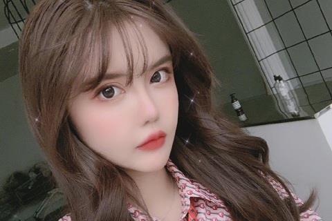 附近的“美女”竟然是男的