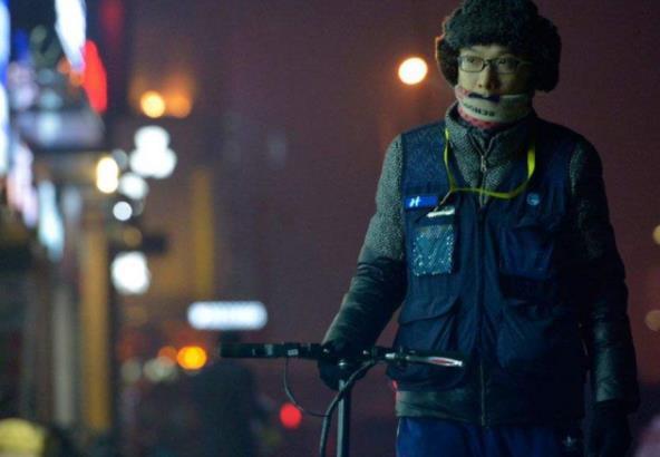 半夜在街头做“代驾”的人，一个月能赚多少钱？答案意想不到