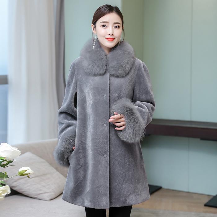 大衣,穿搭时尚少不了,冬天再冷,大衣穿对很温暖