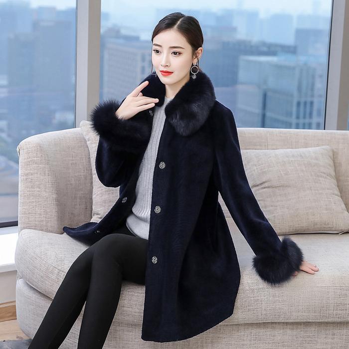 大衣,穿搭时尚少不了,冬天再冷,大衣穿对很温暖