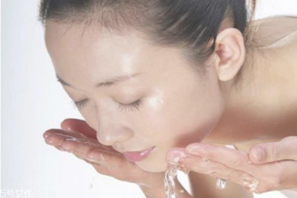 黑眼圈眼袋很严重怎么办 去黑眼圈的其他小妙招 黑眼圈眼袋很严重怎么办 去黑眼圈的其他小妙招