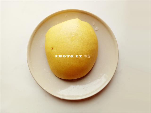 柚子皮别扔!用它代替香草精,做法简单,味道更好,还更便宜!