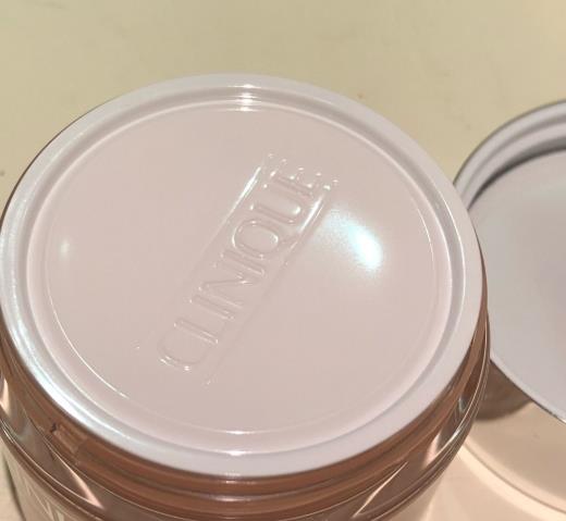 倩碧面霜适合什么年龄?倩碧面霜适合什么肤质 倩碧面霜适合什么年龄?倩碧面霜适合什么肤质