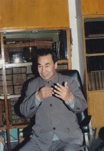 ​气功传奇庞鹤鸣：一代大师的非凡人生