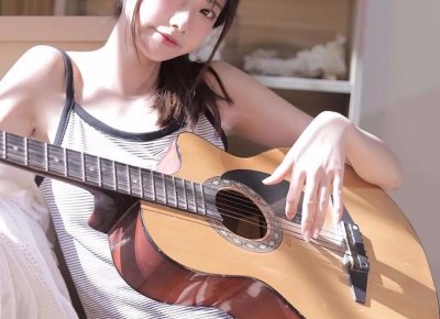 ​江疏影发型，32岁江疏影换个发型年轻了10岁